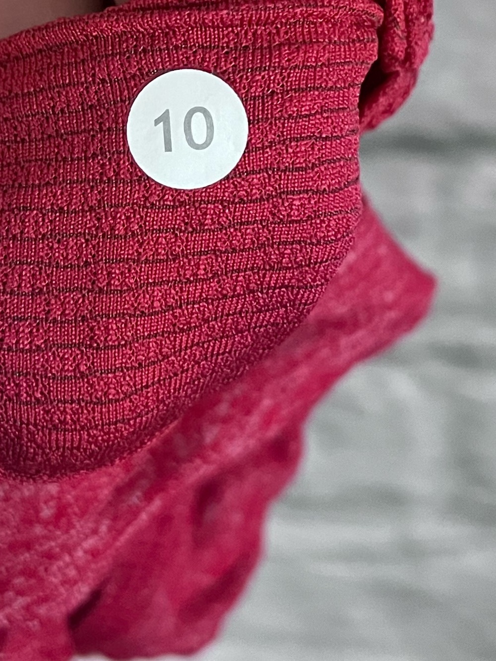 Lululemon size 10 Willpower Tech Tee Top Red Coral - Picture 10 of 10